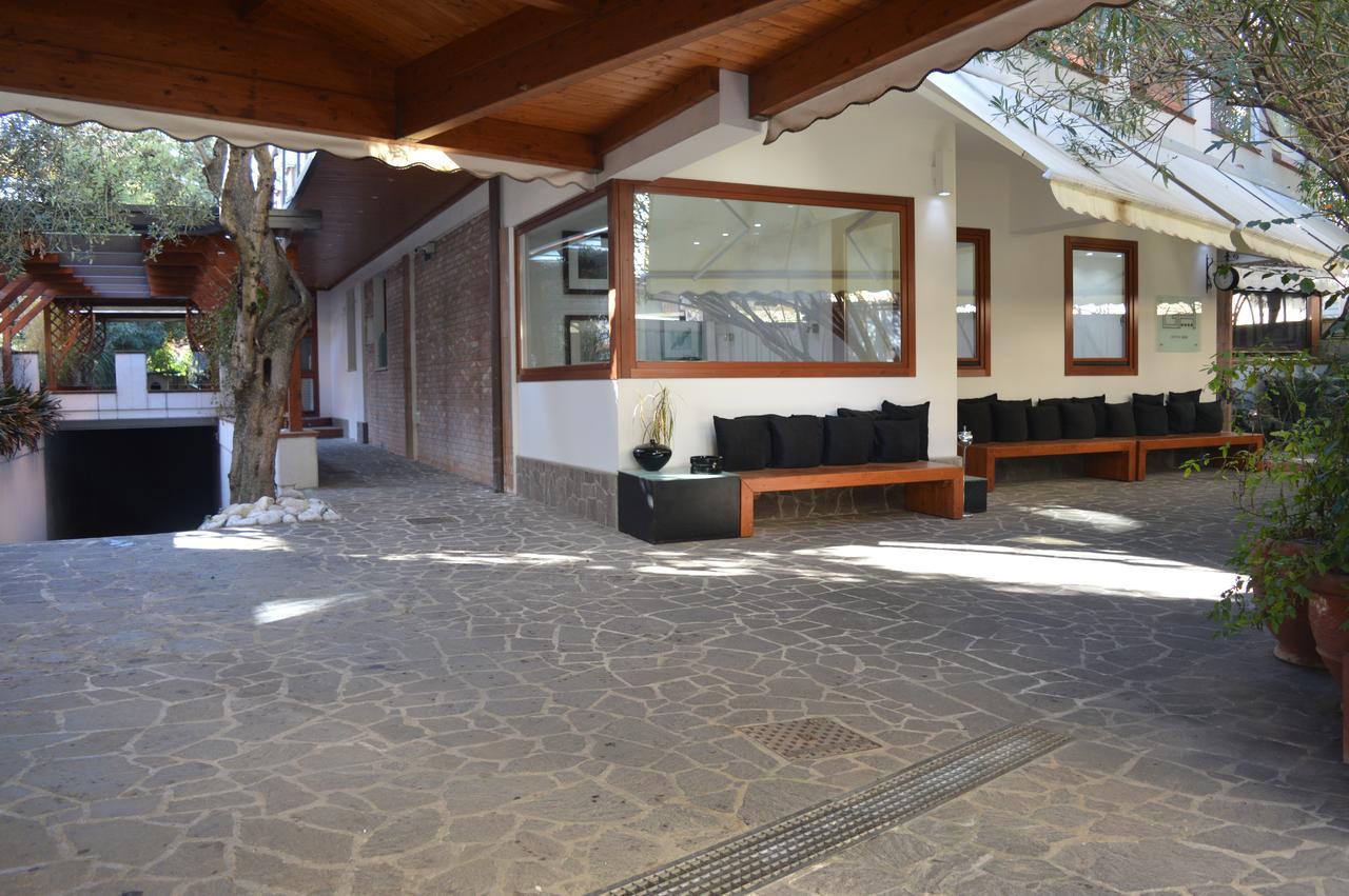 Villa Alba Boutique Hotel Pescara Exterior photo